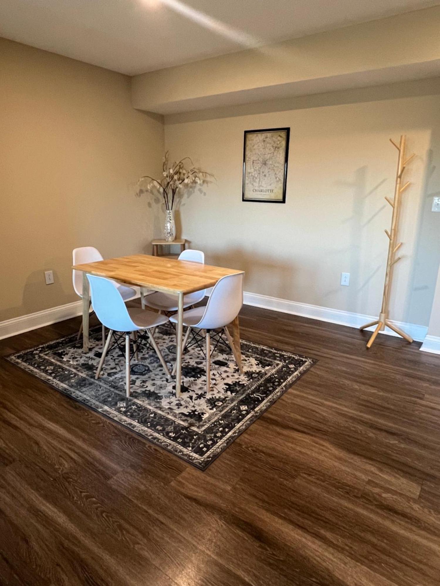 Spacious 2 Bed, 2 Bath Uptown Gem In The Heart Of The City-Parking-Wi-Fi-Balcony Cgv 夏洛特 外观 照片